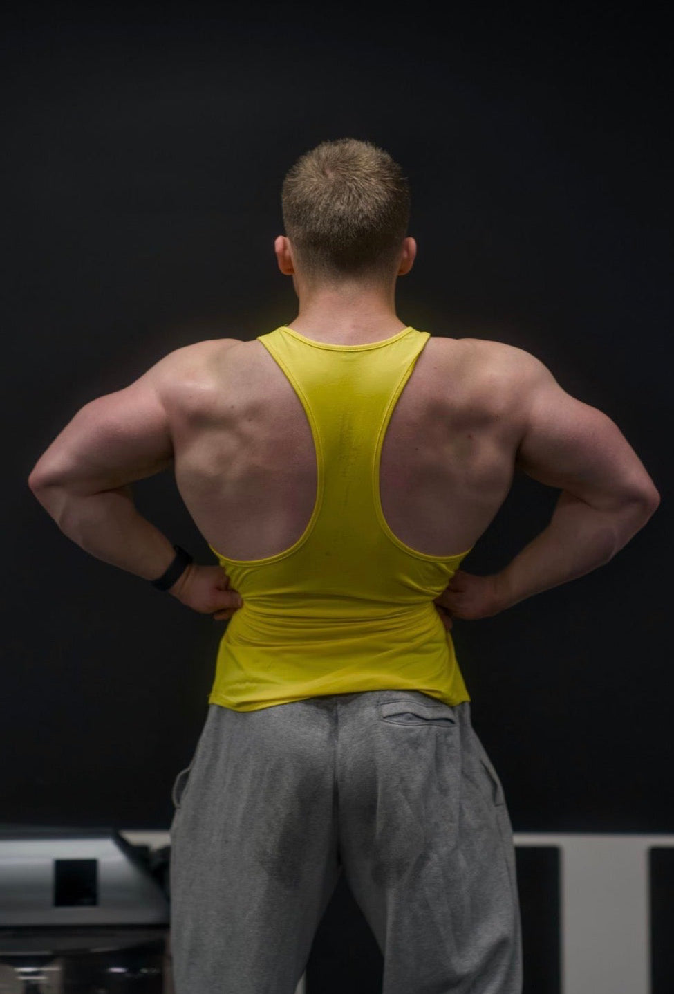 Yellow Stringer